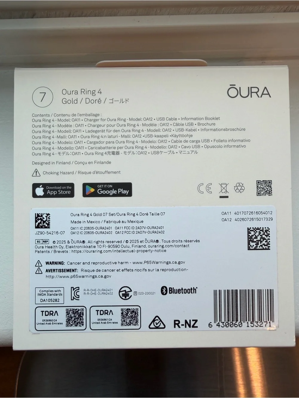 Oura Ring 4 Gold and White/Silver Finish - Size 7